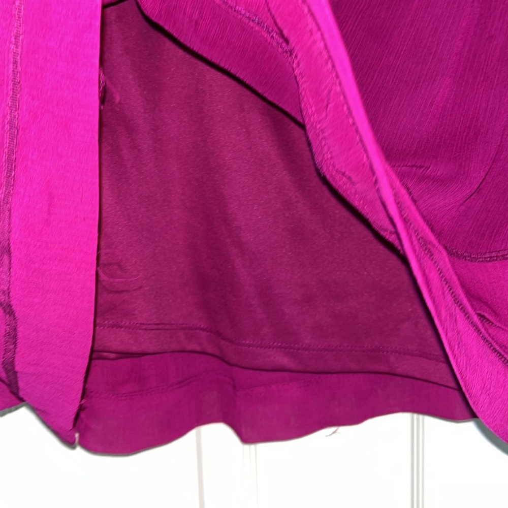 XL ECI Fushia Fully Lined Blouse - Picture 4 of 6